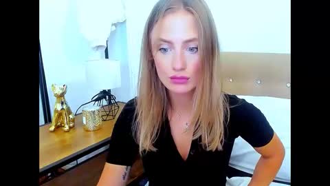 lena_sexi online show from September 12, 7:36 pm