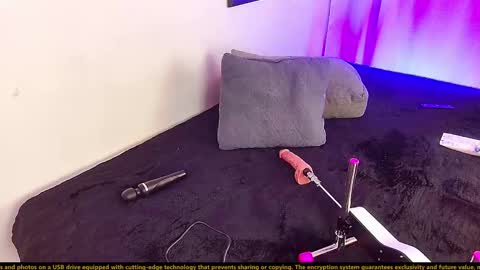 Snapshot of lenaandwilliam chatting on January 3, 5:20 pm Lenaandwilliam online show from January 3, 5:20 pm