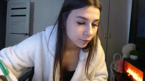 lenagordon online show from November 21, 10:47 am