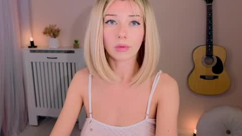 Lena online show from April 7, 11:32 am