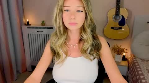 Snapshot of lenamuti chatting on May 21, 4:14 pm Lena online show from May 21, 4:14 pm