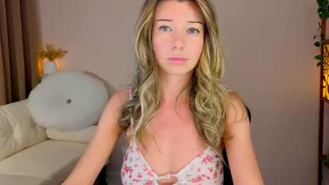Lena online show from June 20, 8:28 am