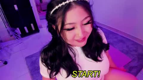 Snapshot of lenasweetx chatting on March 11, 6:30 pm Lenna Kang online show from March 11, 6:30 pm