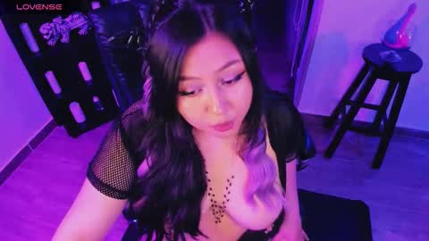 Lenna Kang online show from February 11, 11:21 pm