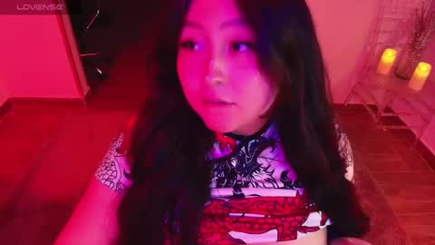 Lenna Kang online show from March 9, 7:40 pm