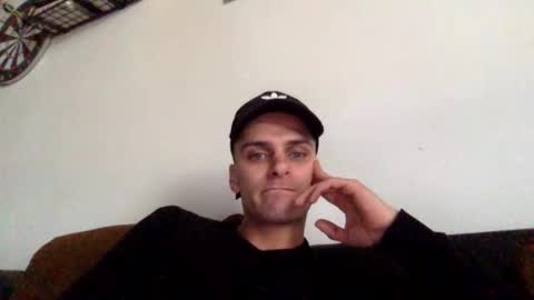 Armando online show from November 12, 12:05 pm