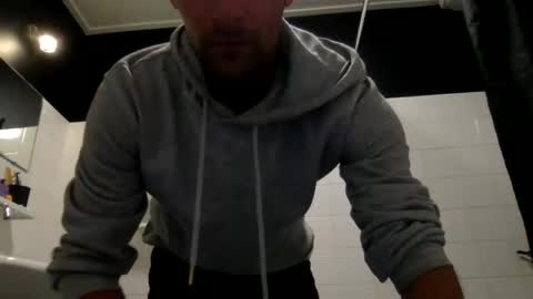 Snapshot of lendariokiss chatting on May 15, 12:01 pm Armando online show from May 15, 12:01 pm