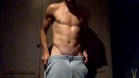 Snapshot of lendariokiss chatting on June 3, 5:40 pm Armando online show from June 3, 5:40 pm