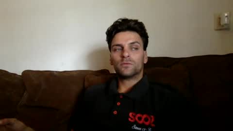 Snapshot of lendariokiss chatting on June 17, 1:56 pm Armando online show from June 17, 1:56 pm