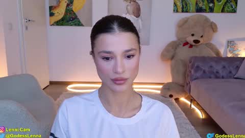 Lenna Goddess online show from February 12, 7:13 am