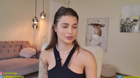 Lenna Goddess online show from March 5, 7:04 am