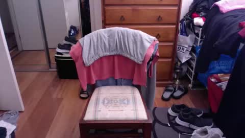 Snapshot of lennyfife chatting on September 19, 2:57 am Pussylicker online show from September 19, 2:57 am