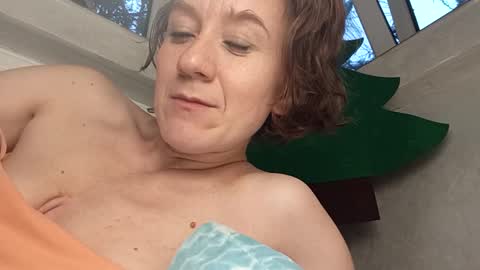 lenyajames9 online show from January 13, 2:44 pm