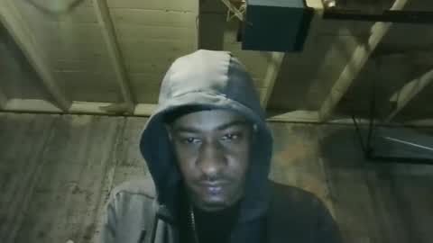 leo199984 online show from April 12, 6:24 pm