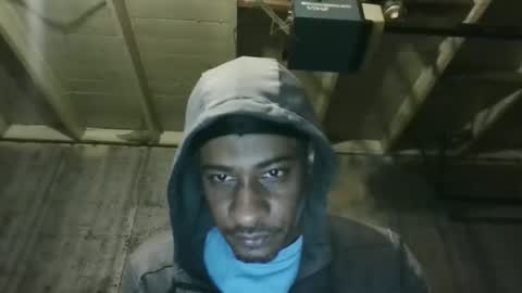 leo199984 online show from April 24, 2:36 am