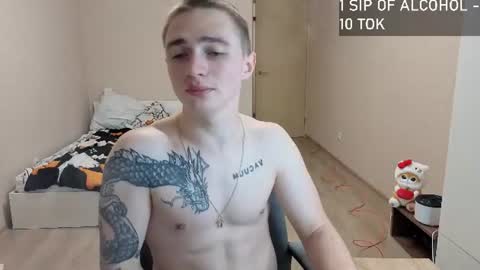 Snapshot of leo__miller chatting on June 16, 7:38 pm LEO online show from June 16, 7:38 pm