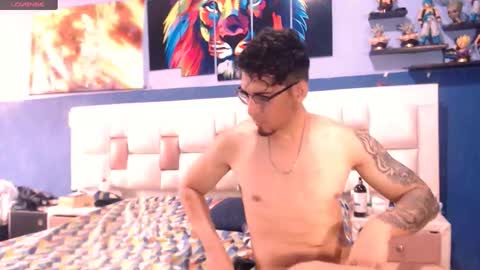 leo and kali online show from March 25, 10:16 pm