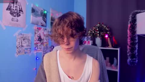 Leo online show from December 3, 2:48 pm