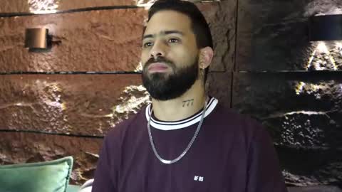 Leo  Diaz online show from September 13, 1:27 am