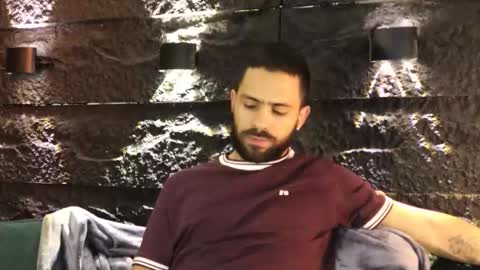 Leo  Diaz online show from November 13, 1:37 am