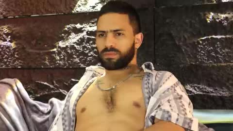 Leo  Diaz online show from November 14, 1:37 am