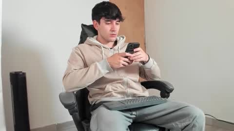 Leo Jones online show from March 24, 3:00 am