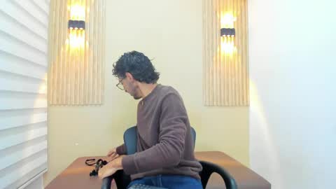 Snapshot of leo_sanz6 chatting on June 6, 12:21 pm LEO online show from June 6, 12:21 pm