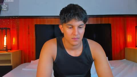 Leo online show from April 24, 3:09 am