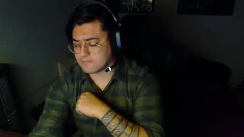 leo_star69 online show from November 10, 3:16 am