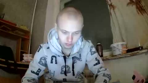 Snapshot of leo_timm chatting on January 9, 8:43 pm leo_timm online show from January 9, 8:43 pm