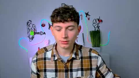 leo_valor online show from January 9, 6:27 am