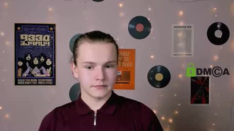 Snapshot of leo_void chatting on December 2, 9:36 am leo_void online show from December 2, 9:36 am