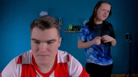 Snapshot of leo_void chatting on February 2, 7:56 pm leo_void online show from February 2, 7:56 pm