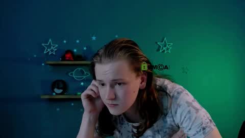 Snapshot of leo_void chatting on February 23, 8:17 pm leo_void online show from February 23, 8:17 pm