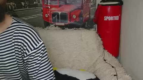 Snapshot of leoandluna chatting on November 2, 4:26 am LeoandLuna online show from November 2, 4:26 am