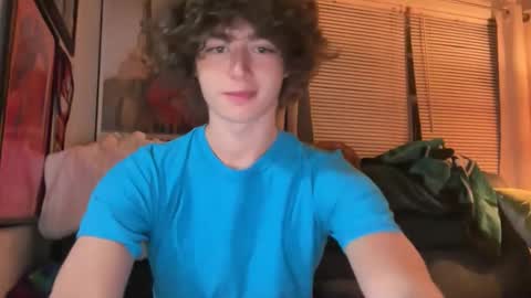 Leo online show from November 29, 10:35 pm