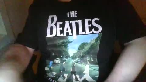 Leon online show from October 10, 6:40 pm