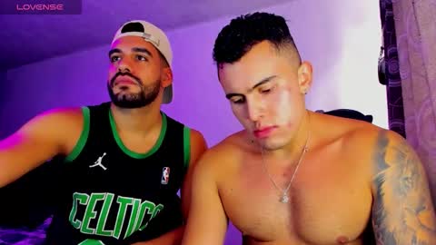 Snapshot of leon__hart chatting on October 19, 4:40 pm Leon Hart online show from October 19, 4:40 pm