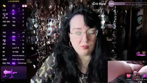 Snapshot of leona_harrison chatting on May 31, 1:25 am Leona Harrison online show from May 31, 1:25 am