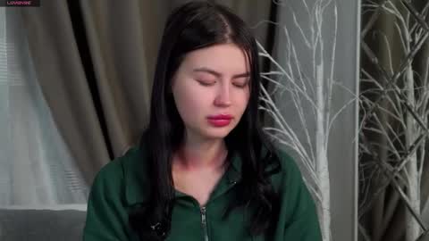 Mila online show from February 8, 1:31 am