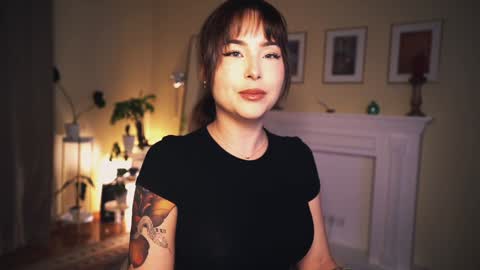 Leo online show from January 4, 11:38 pm