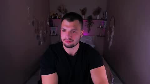 Snapshot of leonard_brewster chatting on November 12, 10:37 am Leonard online show from November 12, 10:37 am