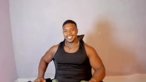 Leandro jones online show from June 9, 4:13 am