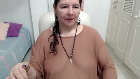 leonela   online show from July 24, 12:19 am