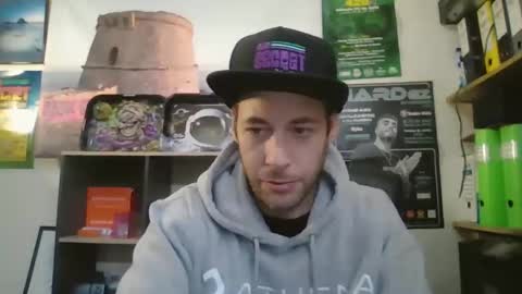 leonidascum online show from November 20, 11:54 am