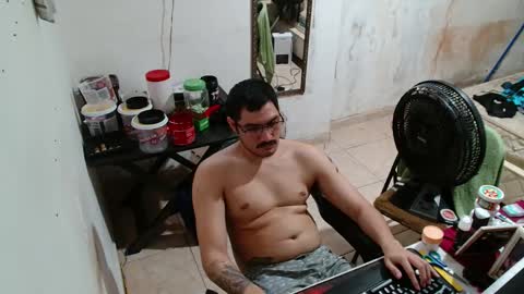 leonino231 online show from December 17, 6:36 pm