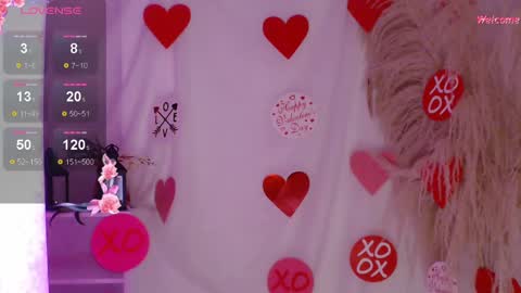 My name is Leonora  Pleasures to see you  Follow me here and instagram  online show from February 19, 1:06 pm