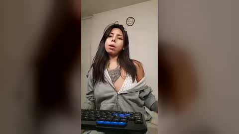 Snapshot of leonorfox chatting on July 5, 10:50 pm leonorfox online show from July 5, 10:50 pm