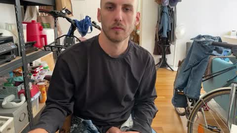 Leon online show from September 11, 8:58 am