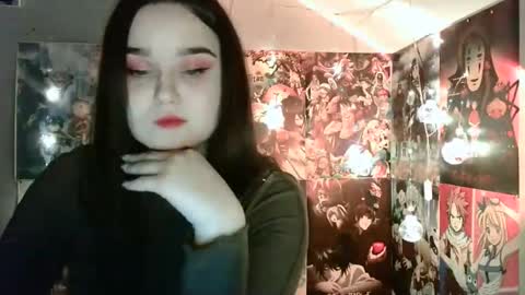 little secret online show from December 24, 7:17 am